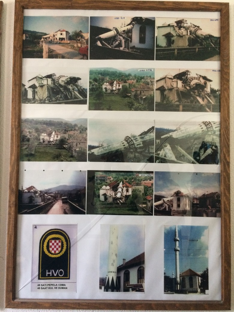 17 - Ahmici Köyü_nde Katliamdan Hemen Sonra Çekilen Fotoğraflar