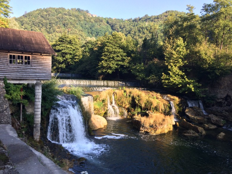 23 - Kostelski Buk Oteli_nin Arka Bahçesi